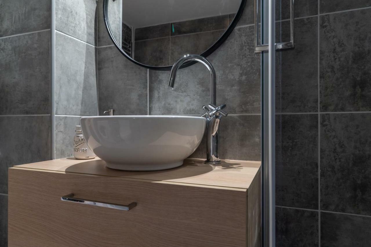 Eleana Apartment By The Acropolis アテネ エクステリア 写真